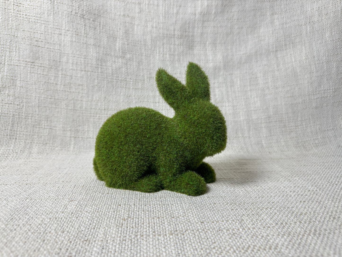 Charming Garden Rabbit Decor