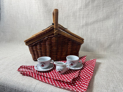 Wicker Basket with handle child's tea party set