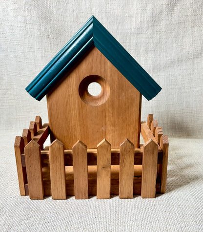 VTG Wooden Birdhouse Decor